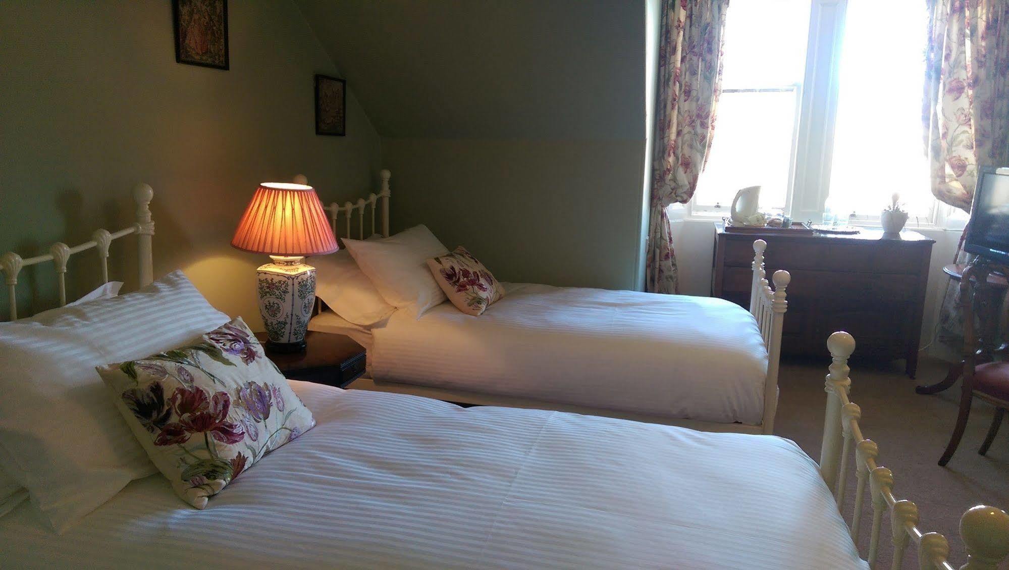 Lochinver Guesthouse Ayr Exteriér fotografie