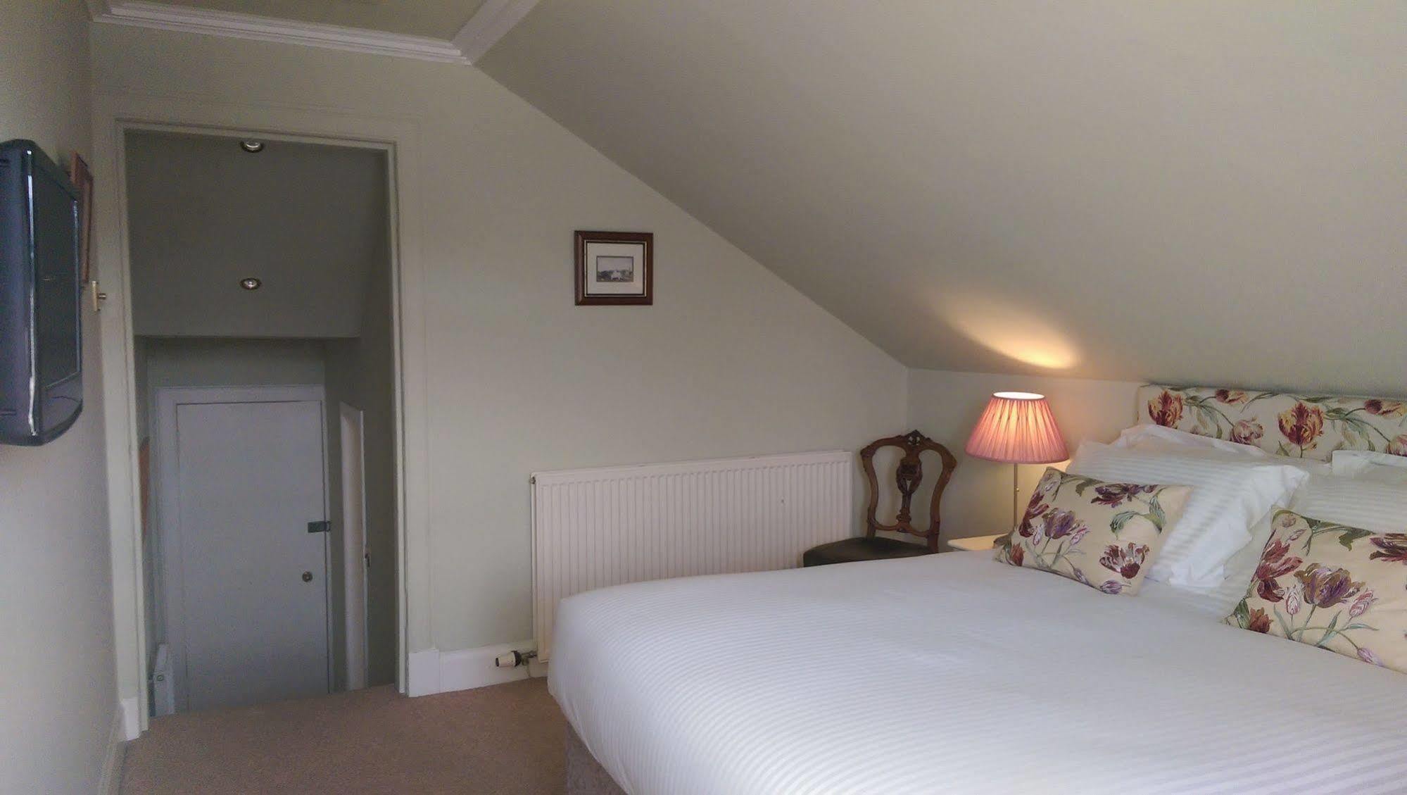 Lochinver Guesthouse Ayr Exteriér fotografie